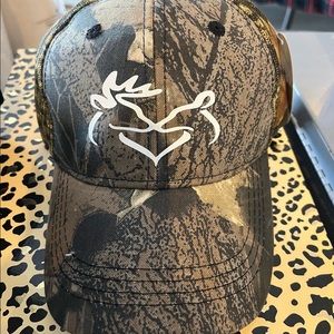 Camo Trucker hat adjustable